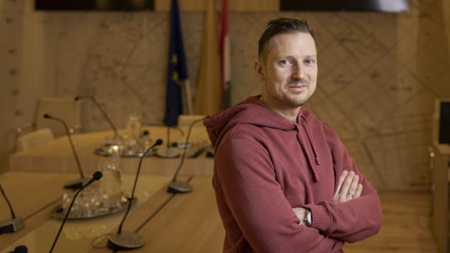 Soproni Tamás: A Fidesznek a céges lobbi fontosabb, mint az emberek akarata