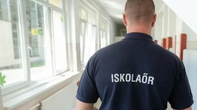 Iskolaőr (Forrás: police.hu)