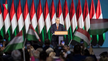 „Kiáll egy miniszterelnök, beszél, beszél, beszél”