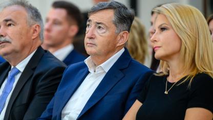 Állami bank is garanciát vállalt Mészáros Lőrinc és Várkonyi Andrea felcsúti építkezésére