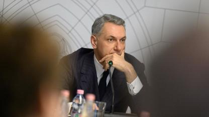 Magyar Péter emírként üzent Lázár Jánosnak