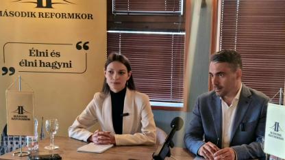 Vona Gábor javaslata: felelős bizalmatlanság