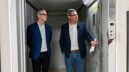 Takács ígéreténél később érkezhet a kórházakba az adósságrendezési pénz
