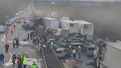Továbbra is három gyanúsítottja van a 2023-as porviharos tömegbalesetnek