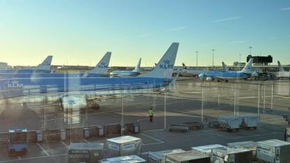 Péntek este a KLM az összes közel-keleti járatát felfüggesztette