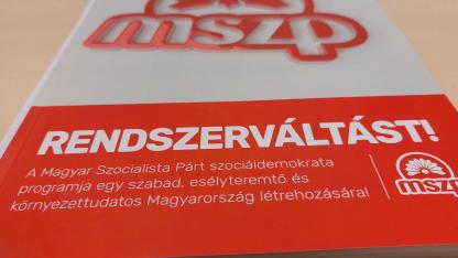 Az MSZP cáfolja, hogy a visszalépésről döntöttek volna