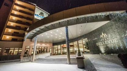 Szlovák luxusszállodában szervezték meg a kormányközeli MCC téli táborát