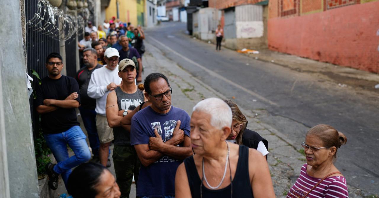 Kína bírálta az Egyesült Államokat Venezuela kapcsán