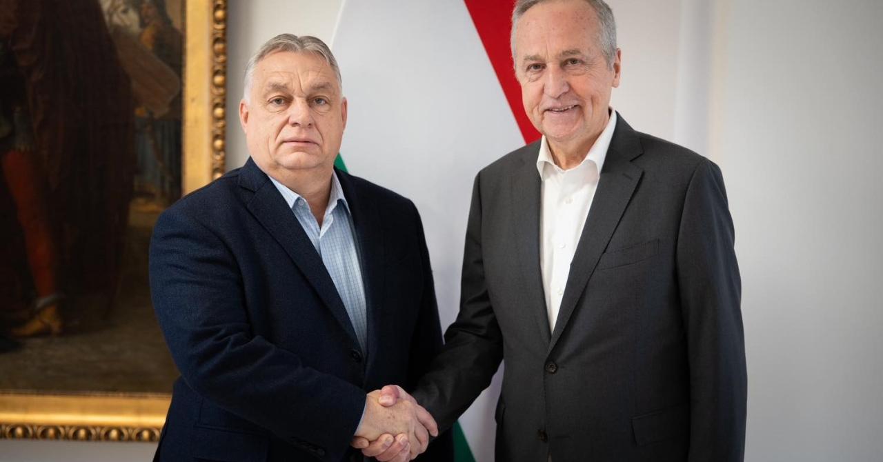 Kontrát Károly váratlanul visszalépett