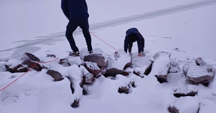 A Balaton jegére ment egy férfi, megbüntették a rendőrök