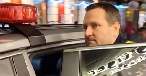 Kiengedték a szlovák rendőrök a Beneš-dekrétumok ellen tiltakozó felvidéki magyar politikust